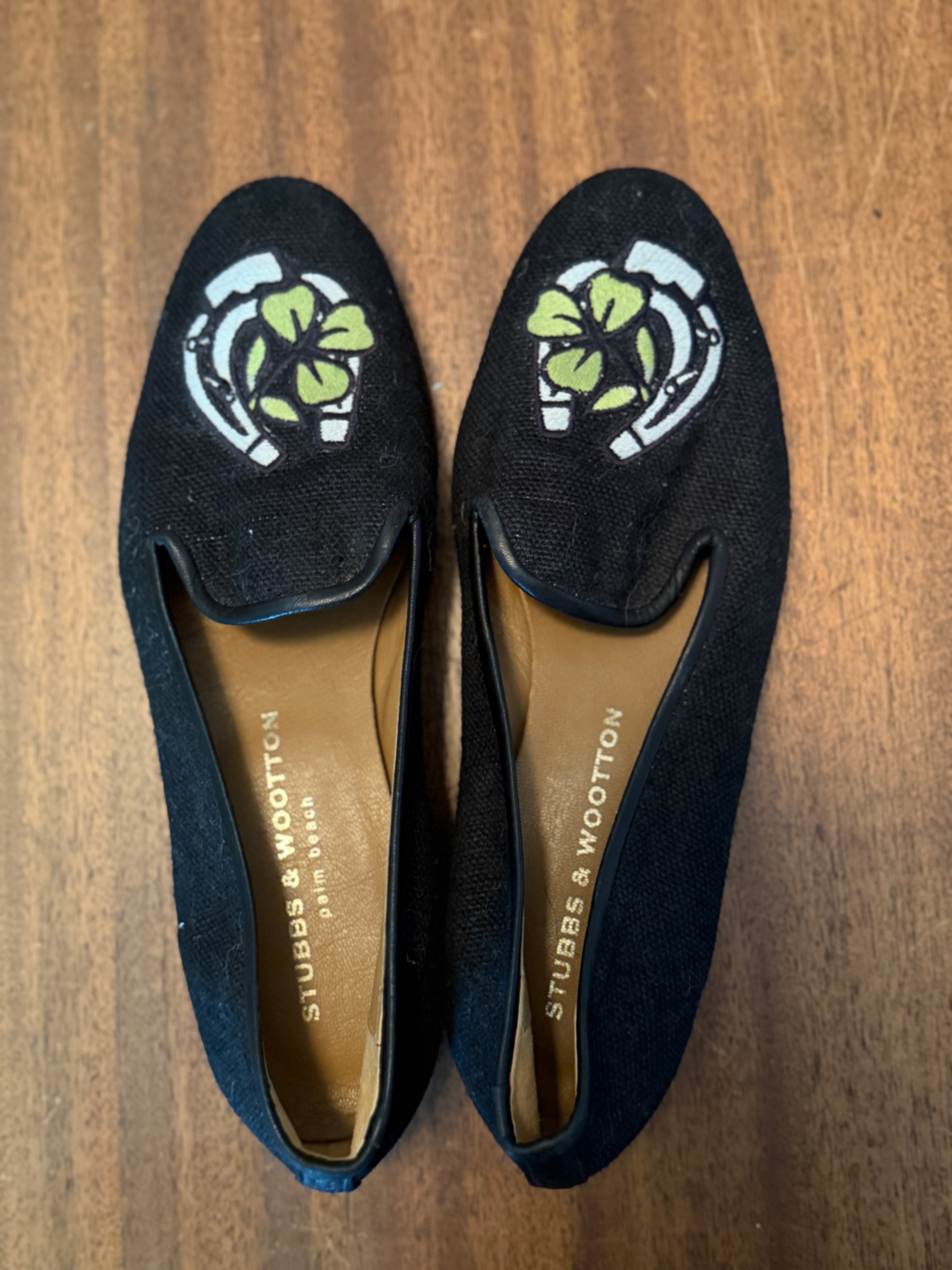 Stubbs & Wootton Black Embroidered Good Luck Loafers, Size 8